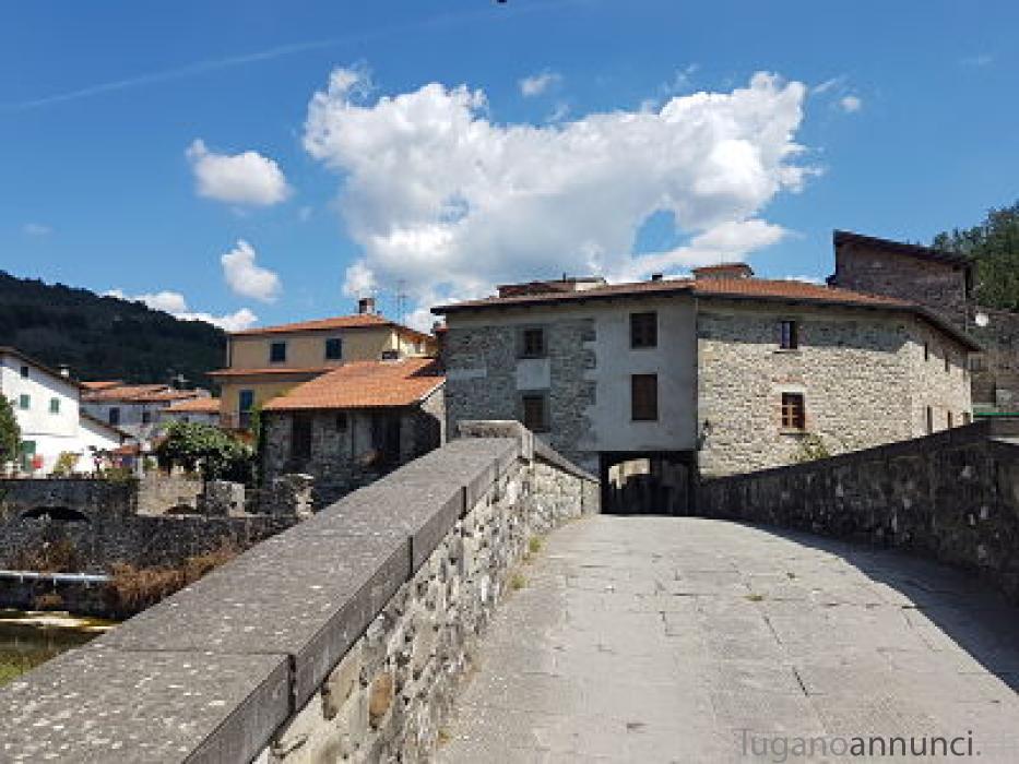 Stupendo Borgo Storico Toscano in un contesto naturale appartamento con vista su StupendoBorgoStoricoToscanoinuncontestonaturaleappartamentoconvistasu-623a0d0bcb55a.jpg