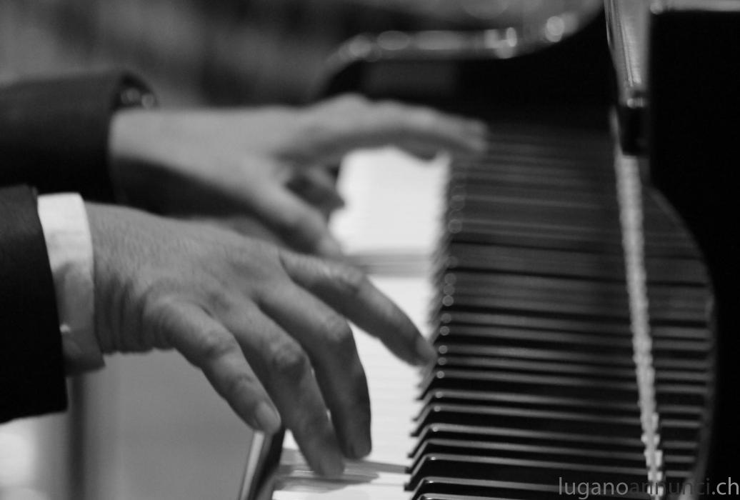 Pianista accompagnatore per cantanti lirici Pianistaaccompagnatorepercantantilirici-6141020c95774.jpg Pianista accompagnatore per cantanti lirici Pianistaaccompagnatorepercantantilirici-6141020c95774.jpg