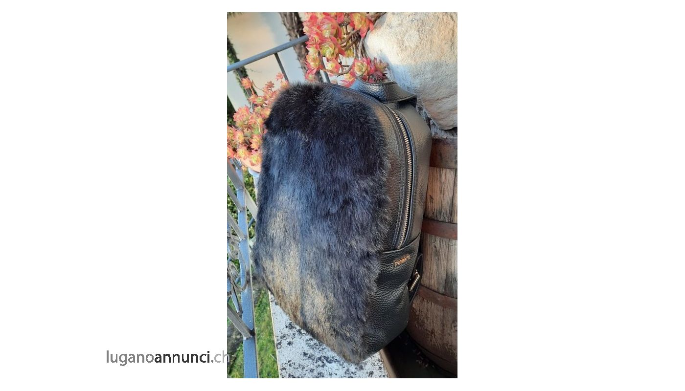 POLLINI leather backpack with natural fur! color black pollinileatherbackpackwithnatu-65089e43b5a77.jpg