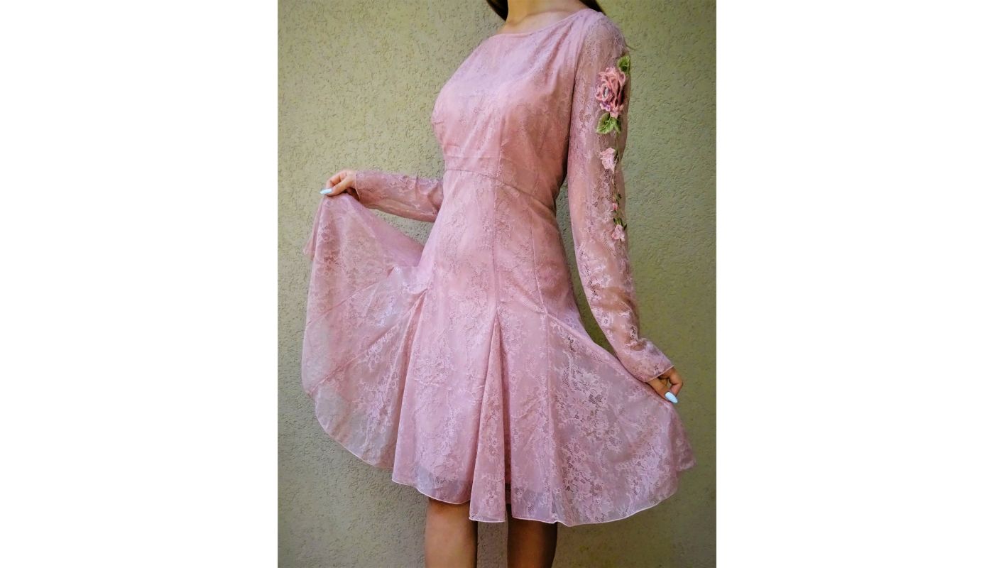 BLUMARINE NEW! lace dress 96% SILK!  size 40 and 42 (46 and 48IT) blumarinenewlacedress96silksiz-6508530815dbd.jpg
