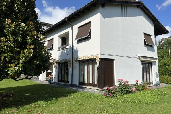 Splendida casa nel verde in zona tranquilla splendidacasanelverdeinzonatra1234.jpeg
