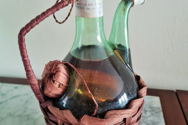 Bottiglia ampolla Cantina del Castello di Vinci  vino  Bianco toscano  da collez bottigliaampollacantinadelcast1.jpg