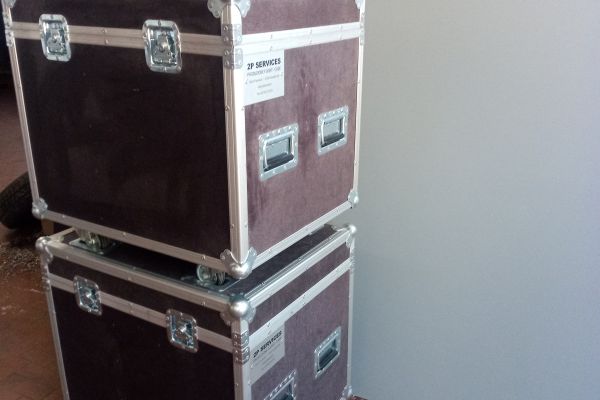 Produzione Flight case su misura produzioneflightcasesumisura.jpg
