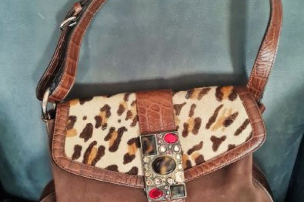 Borsa Vintage Capaccioli in pelle marrone di camoscio da spalla con design leopa borsavintagecapaccioliinpellem12.jpg