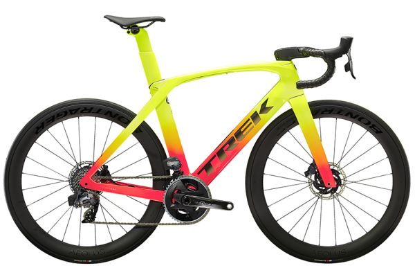 2023 Trek Madone SLR 7 eTap Gen 6 Road Bike (ALANBIKESHOP) 2023trekmadoneslr7etapgen6road1.jpg