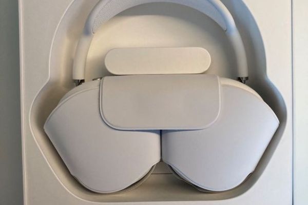 AirPods Max silber neu airpodsmaxsilberneu1.jpg