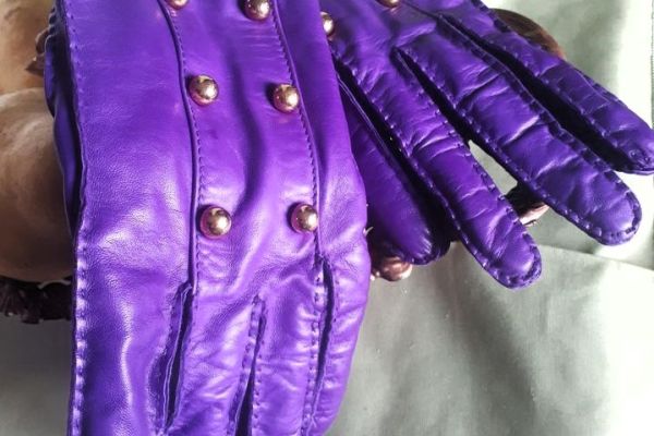 BALLY leather glove size 8,5 ORIGINAL and NEW! ballyleatherglovesize85origina-65189d836a19a.jpg