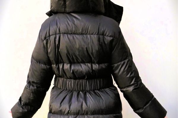 Piumino ERMANNO SCERVINO taglia 38-40 (44-46IT) ORIGINALE! NUOVO! colore nero piuminoermannoscervinotaglia38-68cc6a1c77100.jpg