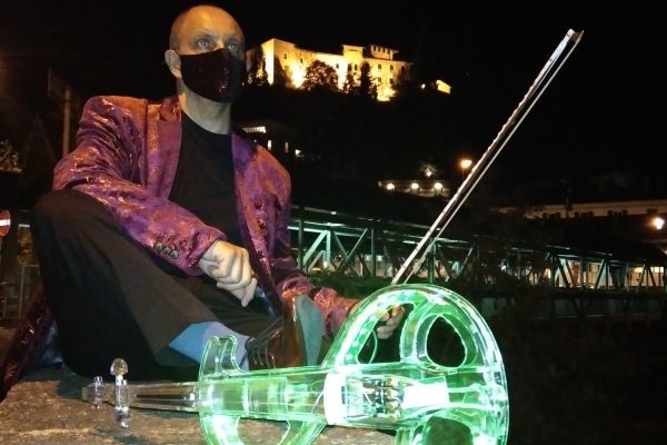 Violino classico o elettrico per matrimoni civili e religiosi violinopermatrimoniciviliereli-63fc58655064c.jpg