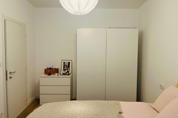 Cercasi subentrante – 2.5 locali moderno a Molino Nuovo – garage incluso cercasisubentrante25localimode1234.jpeg