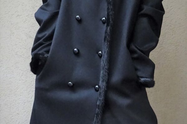 BLUMARINE coat with a mink. WOOL + CASHMERE!  size 42 (48IT) blumarinecoatwithaminkwoolcash-650e05ec024fd.jpg