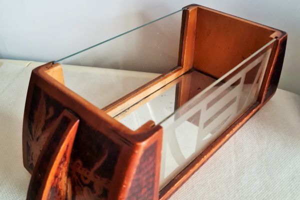 Contenitore portagioie - portacaramelle in stile anni'30  realizzato in legno e  contenitoreportagioieportacara1.jpg