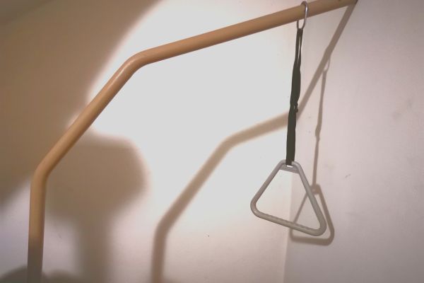 Letto di cura elettrico regolabile con telecomando. CONSEGNA e montaggio GRATIS lettodicuraelettricoregolabile-665fc4340a985.jpg