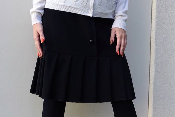 BLUMARINE warm skirt size 38 (44IT) blumarinewarmskirtsize3844it-64e0b93534125.jpg