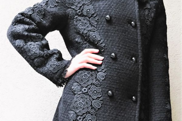 BLUMARINE  Cappotto di lana con pizzo taglia 46 e 48IT ORIGINALE E NUOVO! blumarinecappottodilanaconpizz-68d1472f16d29.jpg