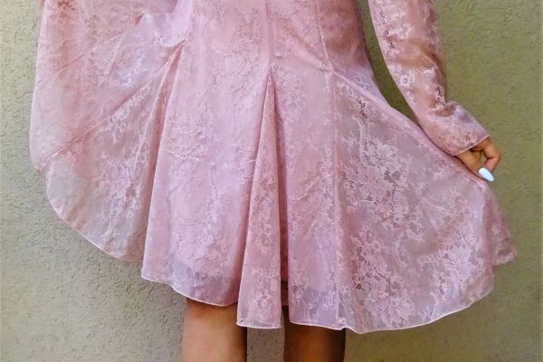 BLUMARINE NEW! lace dress 96% SILK! size 40 and 42 (46 and 48IT) blumarinenewlacedress96silksiz-67ddd8e80256c.jpg