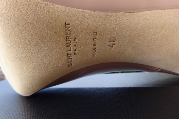 Yves Saint Laurent ORIGINALE! NUOVI! scarpe di pelle color nude, taglia 40 yvessaintlaurentoriginalenuovi-67fbb03377394.jpg