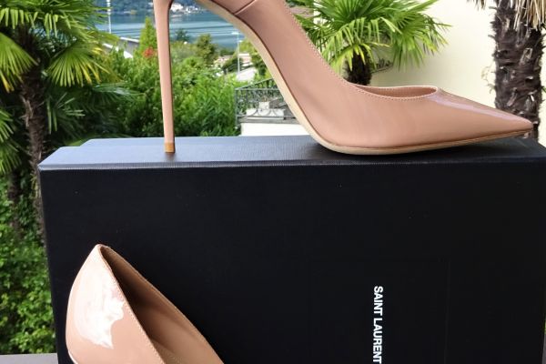 Yves Saint Laurent ORIGINALE! NUOVI! scarpe di pelle color nude, taglia 40 yvessaintlaurentoriginalenuovi-67fbb042cc0b1.jpg