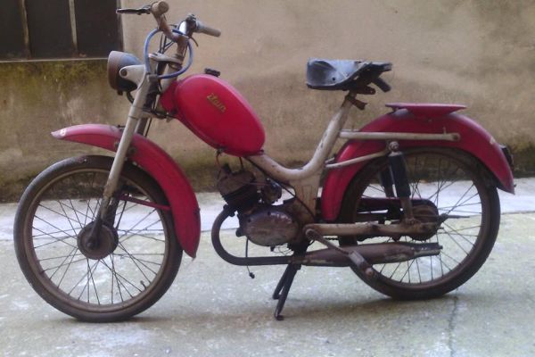 Moto d'epoca ITOM JUNIOR motodepocaitomjunior.jpg