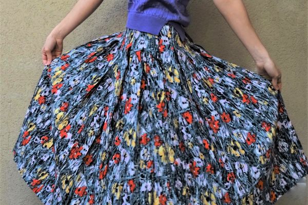 PRADA ORIGINAL AND NEW! pleated skirt size 32 (38IT) pradaoriginalandnewpleatedskir-67dc98f1bf5d5.jpg