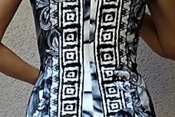 VERSACE ORIGINALE e NUOVO abito taglia 42IT versaceoriginaleenuovoabitotag-680a396bda6a4.jpg