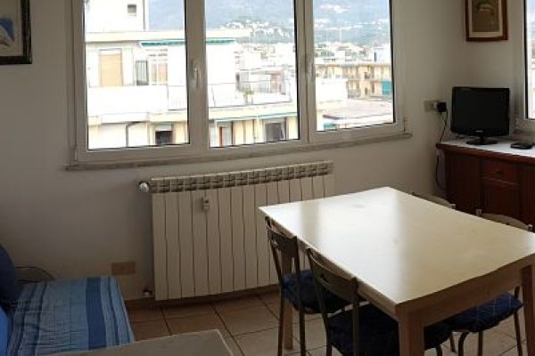 Affitto Ideale per Vacanze Attico Panoramico in Borghetto Santo Spirito (Sv) affittoidealepervacanzeatticop-66fc1d937d528.jpg