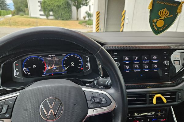 VW Polo DSG 1.0 vwpolodsg101234.jpeg
