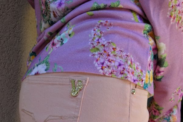 BLUMARINE ( Blugirl) Cardigan100%  lana vergine size: 42 ( 48 IT) blumarineblugirlcardigan100lan-650777d43a246.jpg