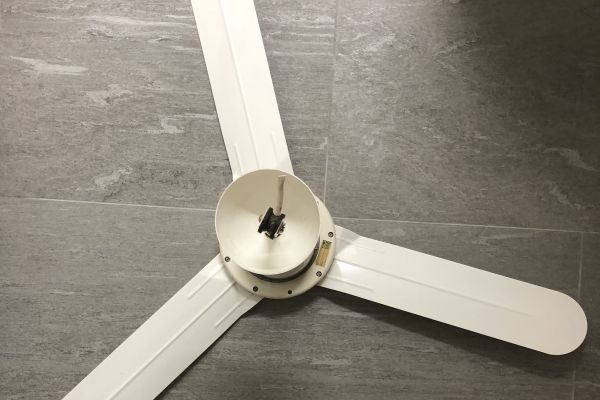 VENTILATORE SOFFITTO ventilatoresoffitto-672899a8e0442.jpg