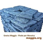 Pavimento mosaico in GNEISS MAGGIA PavimentomosaicoinGNEISSMAGGIA-5fb291f0534f8.jpg