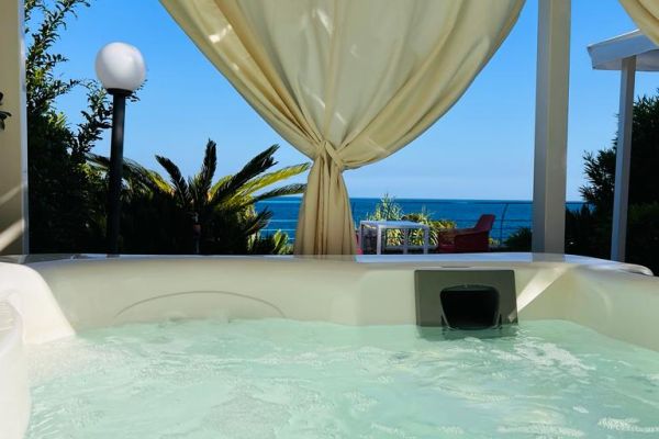 Luxury Holiday Rental - Salento - Catro Marina - Lecce luxuryholidayrentalsalentocatr-65d9d7d13cd1b.jpg