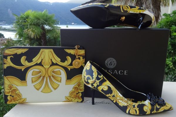 VERSACE Barocco ORIGINAL! NEW! shoes size 39,5 and 40,5 versacebaroccooriginalnewshoes-64e8e4afb813d.jpg