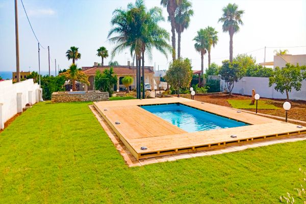 Villa indipendente con piscina privata a Torre Pali  Marina di Salve  - Maldive villaindipendenteconpiscinapri-68810762b9c1b.jpg