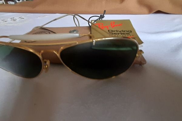 Occhiali Ray-Ban aviator vintage anni 70 occhialiraybanaviatorvintagean1234567.jpg