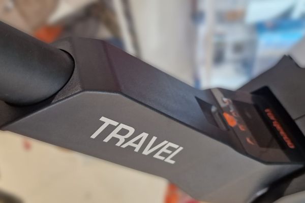 Torqeedo Fuoribordo elettrico Travel S con batteria torqeedofuoribordoelettricotra.jpg