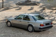 1991 Mercedes-Benz 500 E (W124.036) 1991MercedesBenz500EW12403612.jpg