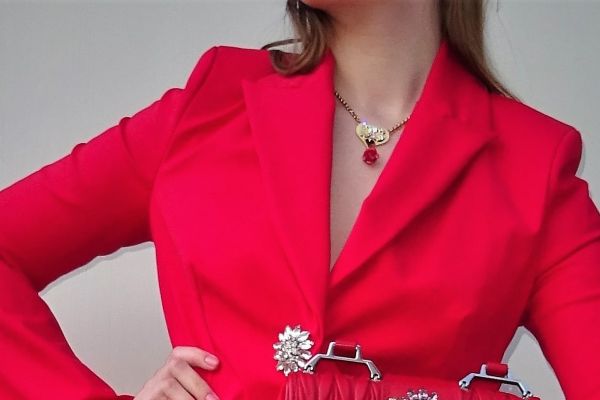 VENDO DOLCE & GABBANA ORIGINALE! bellissima collana vendodolcegabbanaoriginalebell-6830e25a152fd.jpg