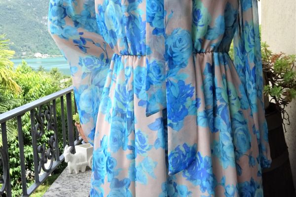 BLUMARINE ABITO IN SETA 100%! taglie: 40 e 44IT blumarineabitoinseta100taglie4-67f2d3f8eb1af.jpg