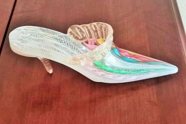 Scarpetta vintage in vetro di murano soffiato a mano, filamento bianco con sfuma scarpettavintageinvetrodimuran12.jpg