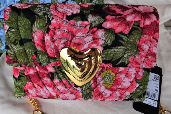 BLUMARINE (Blugirl) maglione bello e morbido splendida composizione di tessuto: blumarineblugirlmaglionebelloe-67f57db338265.jpg