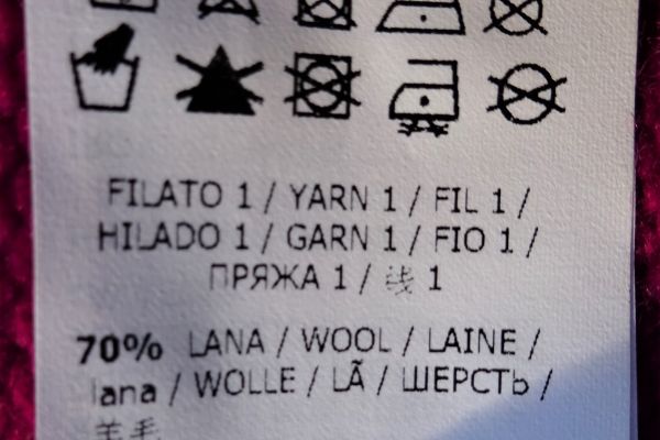 BLUMARINE (Blugirl) maglione bello e morbido splendida composizione di tessuto: blumarineblugirlmaglionebelloe-67f57dbe40150.jpg