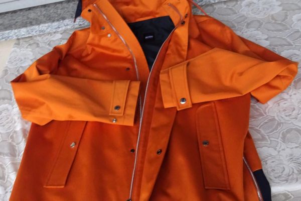 HUGO BOSS giacca uomo ORIGINALE e NUOVA! taglia 56 (IT) hugobossgiaccauomooriginaleenu-68c57ead88a7d.jpg