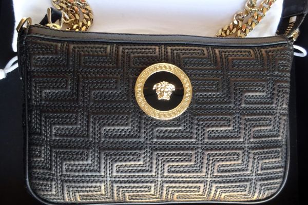 VERSACE ORIGINAL and NEW! leather bag color black-gold versaceoriginalleatherbagcolor-65ce25b3adb70.jpg