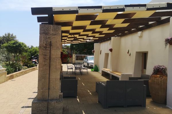 Villetta con TRULLO ULTIME DISP 19LUG 2AGO - LIDO MARINI - SALENTO - villettacontrulloultimedisp19l12.jpg