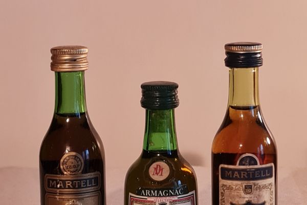 Rare Mignon   Martell e Armagnac raremignonliquorimartellearmag.jpg
