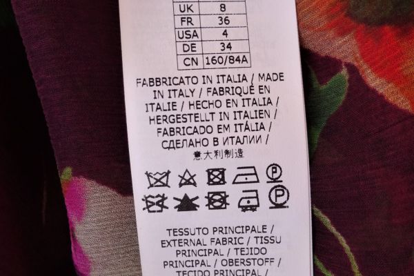 BLUMARINE camicetta SETA 100%! taglia 40 e 42 IT ORIGINALE e NUOVA! blumarinecamicettaseta100tagli-6801597eadcea.jpg