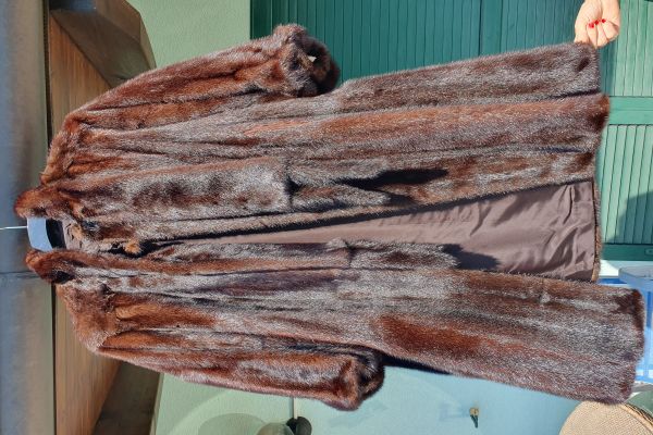 Pelliccia da donna in visone pellicciadadonnainvisone.jpg