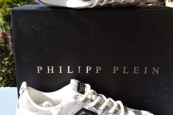 PHILIPP PLEIN ORIGINAL! NEW! sneakers color is light gray size 36 and 37 philipppleinoriginalnewsneaker-666cb60c28d02.jpg