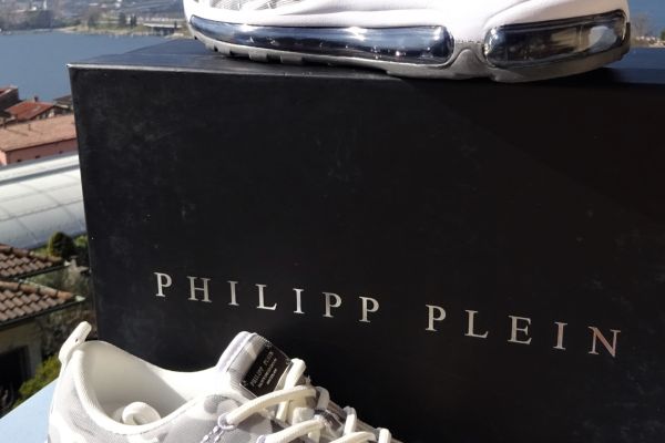 PHILIPP PLEIN ORIGINAL! NEW! sneakers color is light gray size 36 and 37 philipppleinoriginalnewsneaker-666cb6341f2cc.jpg