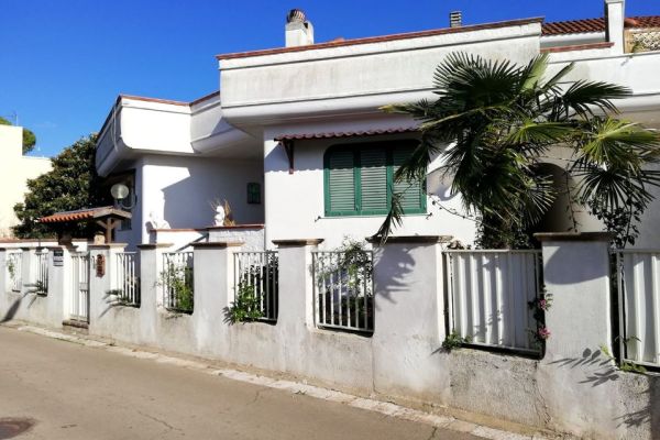 Puglia -Giuggianello -Vendesi   Villa a schiera 288 mq calpestabili pugliavendesivillaaschiera288m12.jpg